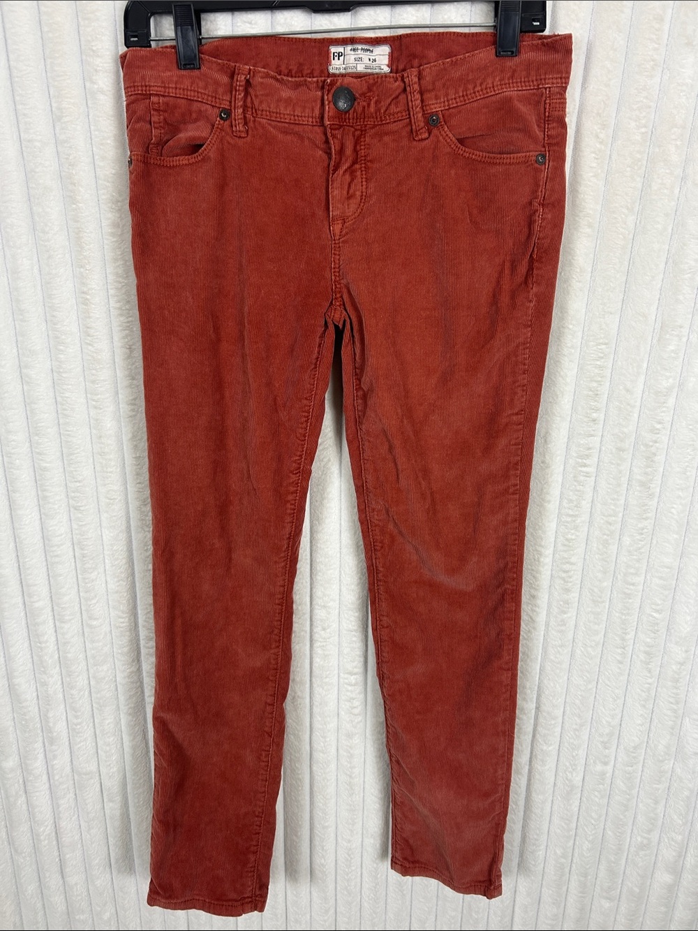 Free People Skinny Corduroy Jeans in Rust sz 26